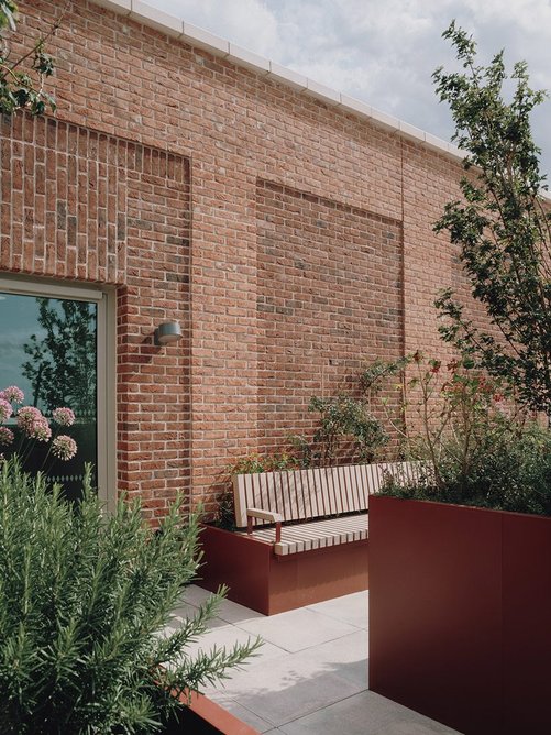 Block 2’s communal corner roof terrace.