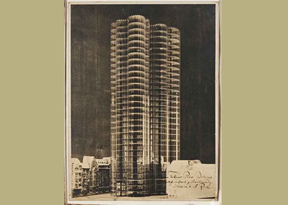 Ludwig Mies van der Rohe, photomontage showing the model for a glass skyscraper for the Berlin Friedrichstrasse, 1922.