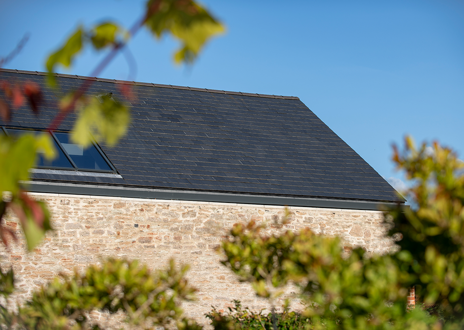 Thermoslate solar panels are undetectable once installed and can be adapted to pitched or flat roofs, terraces and facades.