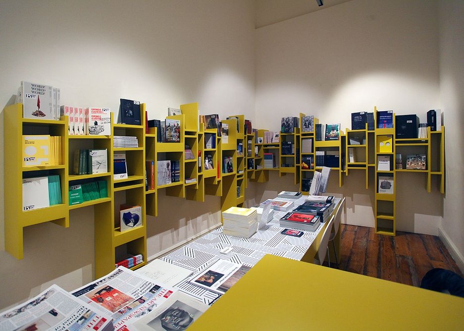 Rashid Ali Architects - Temporary Bookshop for 154 Contemporary African Arts Fair, Somerset House