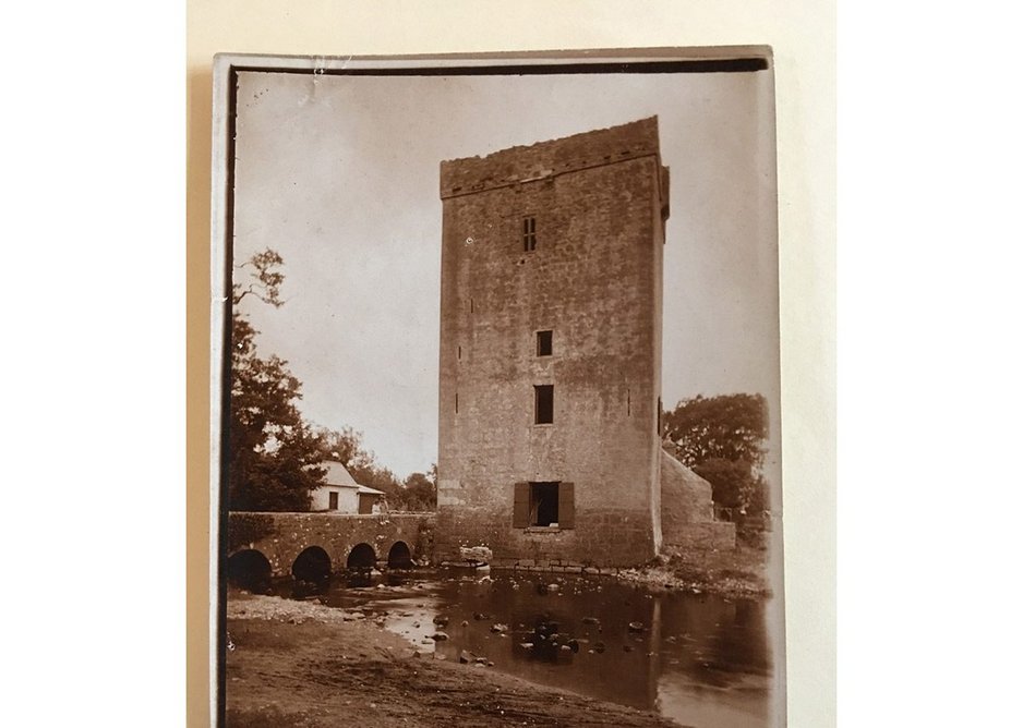 Thoor Ballylee, home of WB Yeats.  A rare contemporary photograph of the tower, early 1920s. The children sitting on the bridge parapet are probably Anne and Michael Yeats.