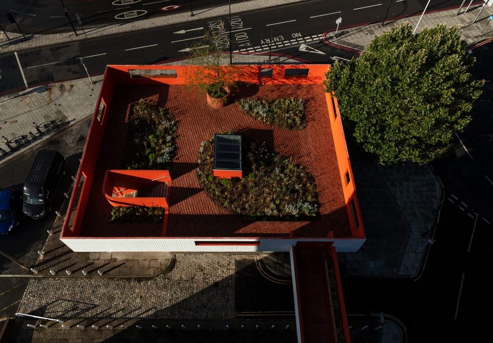 Peveril Gardens, a collaboration with artist Gabriel Kuri, and planting by Nigel Dunnett, comprises studios, café, events space and landscaped rooftop gardens.