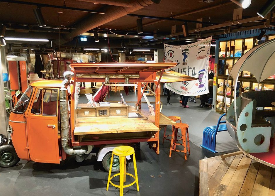 Biblo Toyen provides an adult-free, after-school space for young teens which they co-designed and co-curate. Booths and repurposed vehicles and ski lifts provide intimate spaces.