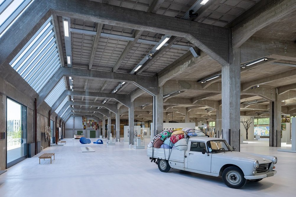 The Fenix collection includes hundreds of artworks and objects, such as Bottari Truck – Migrateurs (pictured).