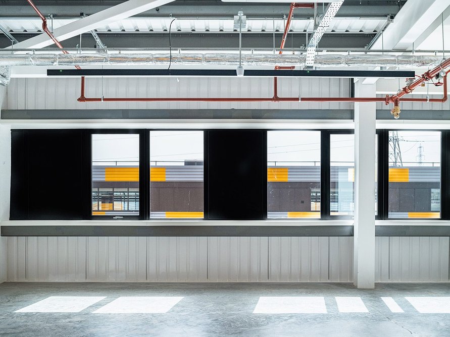 Studios with 4m ceilings are intended for creative businesses, and arranged as a flatted factory in the north block.