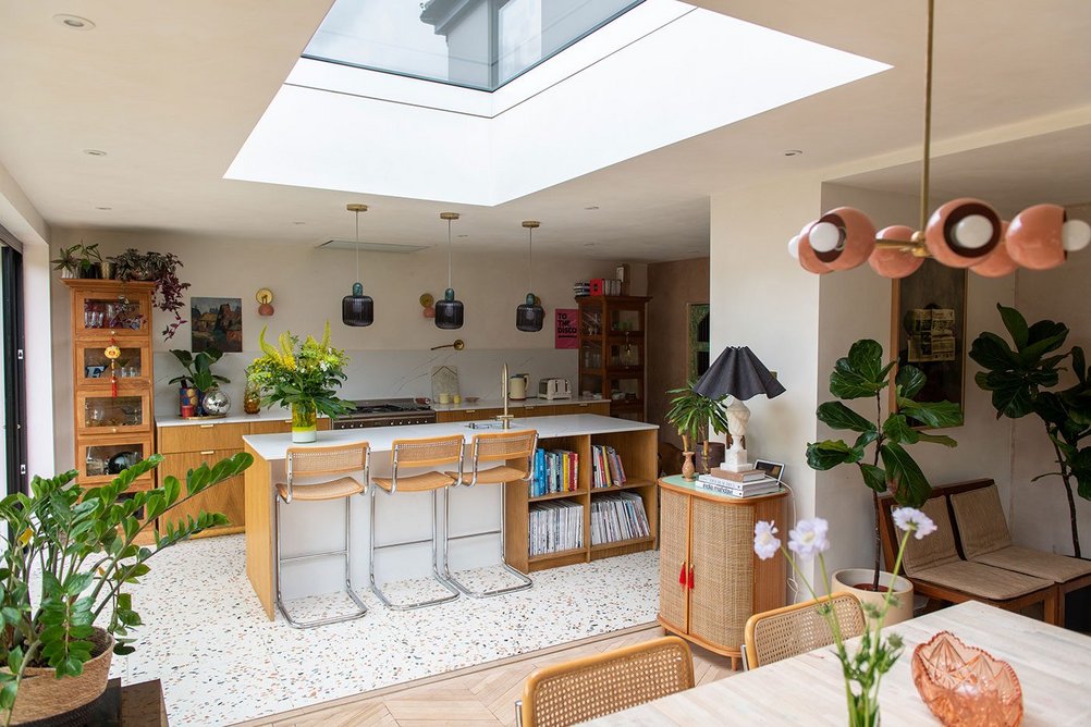 Slim profile glazing from Vario by Velux roof windows maximises daylight.