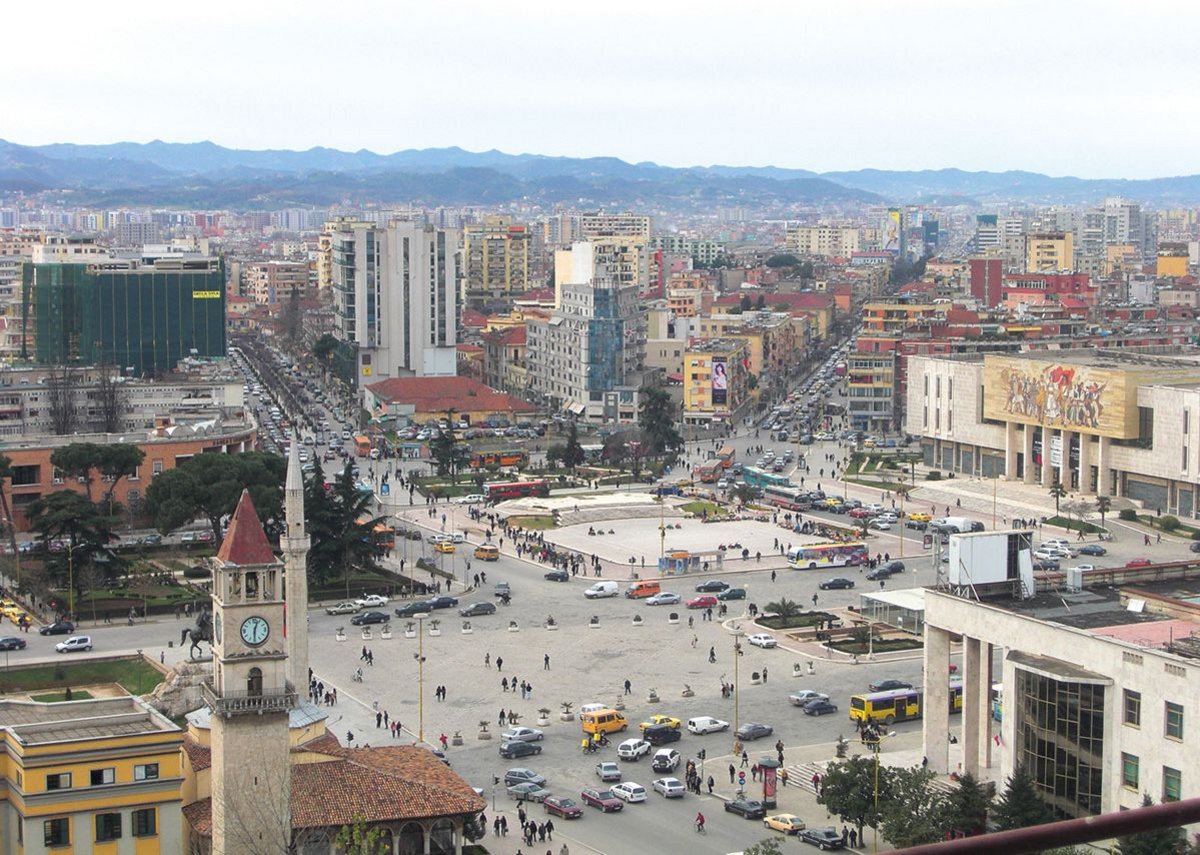 Столица албания