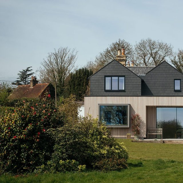 HAPA Architects has added modern design elements while retaining the cottage’s historic charm