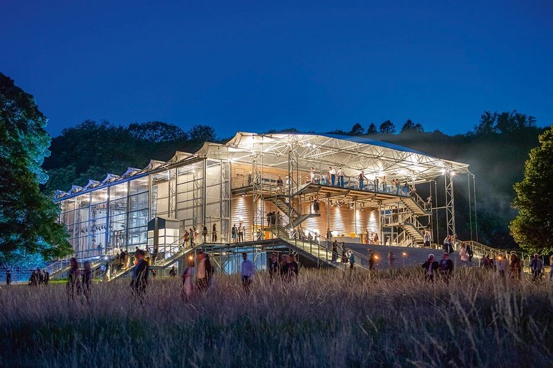 Prefabrication techniques at Garsington Opera Pavilion minimised waste, ensured a consistent workmanship and allowed the galvanized steel structure to be assembled/dissembled quickly and economically.