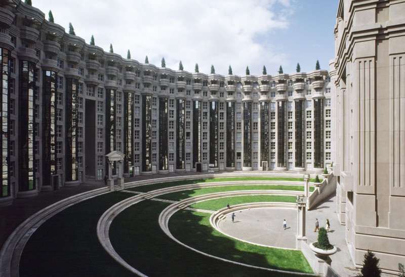 Social housing Les Espaces Abraxas, part of the new town project at Saint-Quentin-en-Yvelines near Paris.