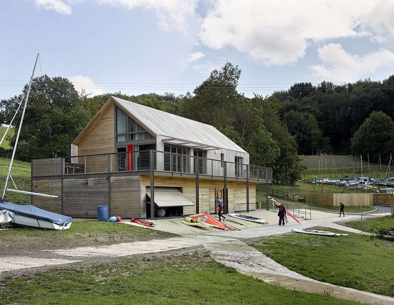 Llandegfedd Visitor Centre and Watersports Centre