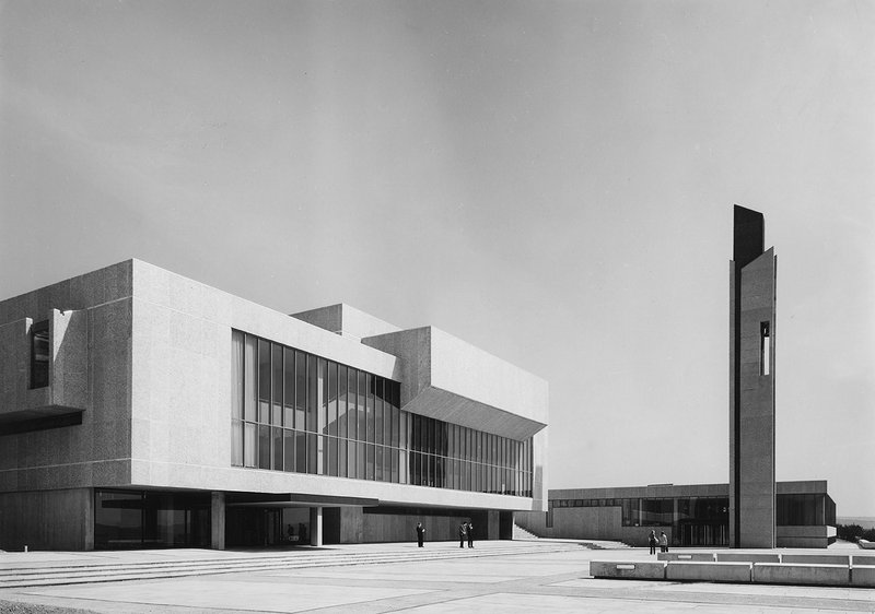 Great Hall, University College of Wales by Percy Thomas Partnership.