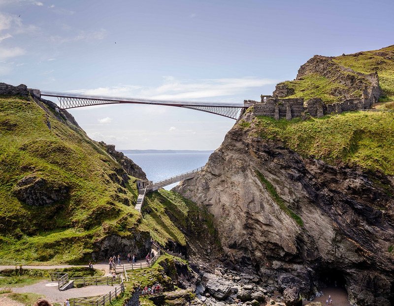 Tintagel Castle Footbridge, Ney & Partners &William Matthews Associates’ Tintagel Bridge.