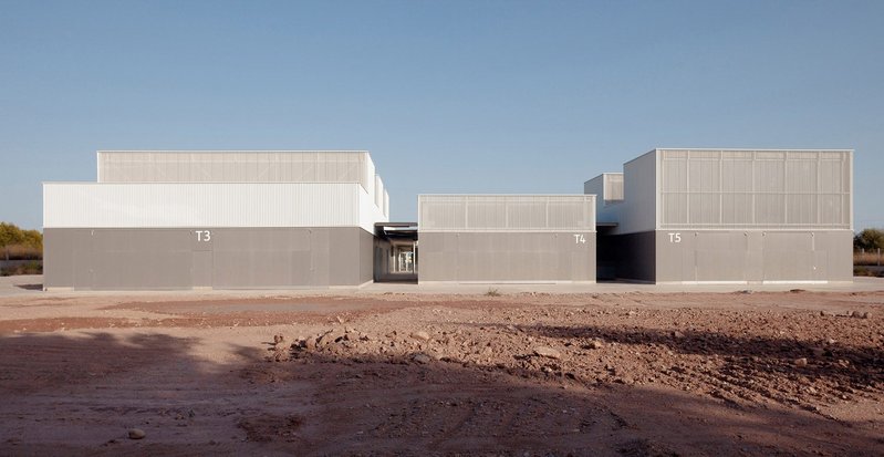 The Valencia Construction Sector Employment Foundation headquarters by MRM Arquitectos, winner in the Architecture category.