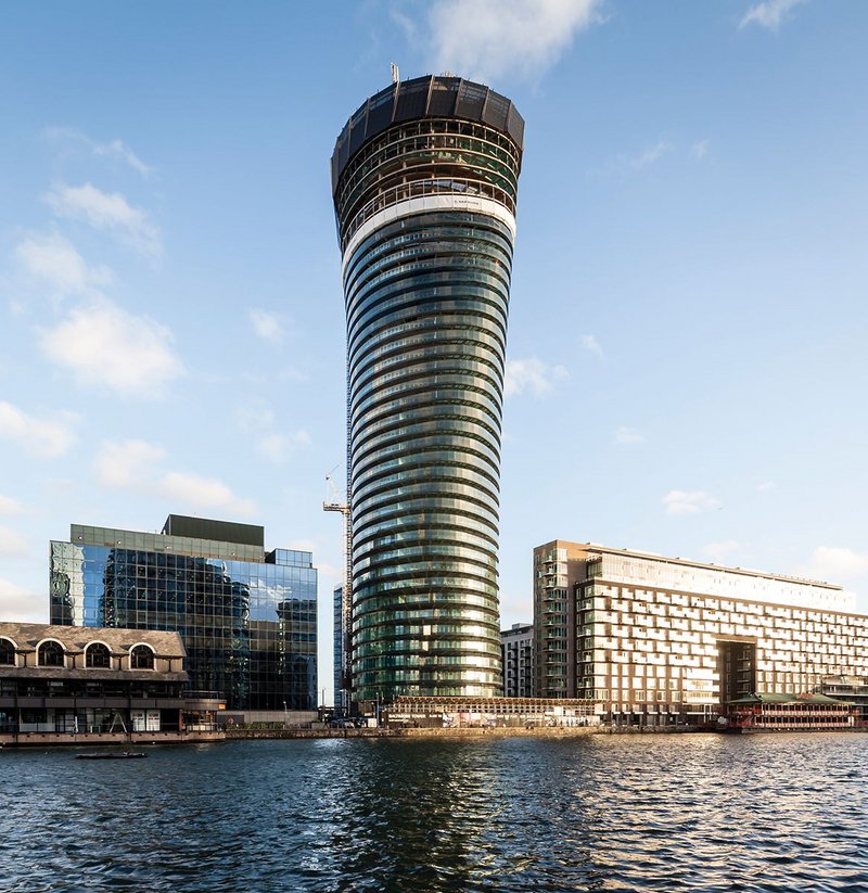 SOM-designed Baltimore Tower at Canary Wharf, one of the major London residential sector installations recently tackled by Alumet.