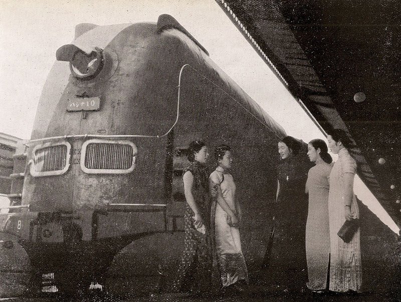 The Asia Express, the South Manchuria Railway’s ‘ultra-modern’ high-speed train at Dalian’s ‘ultra-modern’ railway station with ‘ultra-modern Manchurian girls’.