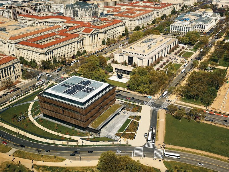 Aerial view of the new NMAAHC looking east past the other Smithsonian museums.