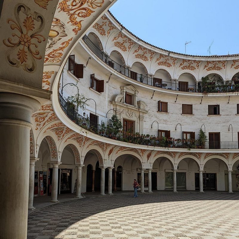 Plaza del Cabildo, El Arenal.