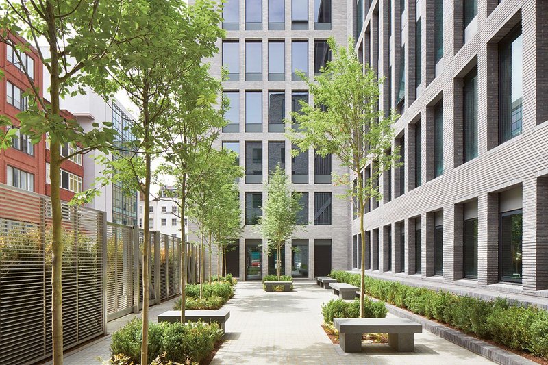 Contractor, architect and client working together secured BREEAM Excellent at design stage for 80 Charlotte Street. Targeting LEED Gold and EPC B, it was designed to achieve 28% lower embodied carbon intensity than the RICS benchmark, and has solar thermal and air source heat pumps.