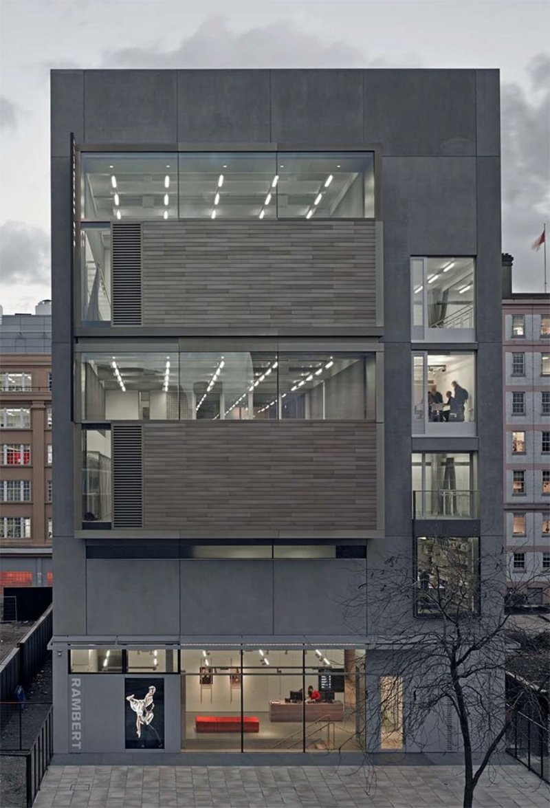 Facade of the building on Upper Ground makes a visual statement of the two smaller studios.