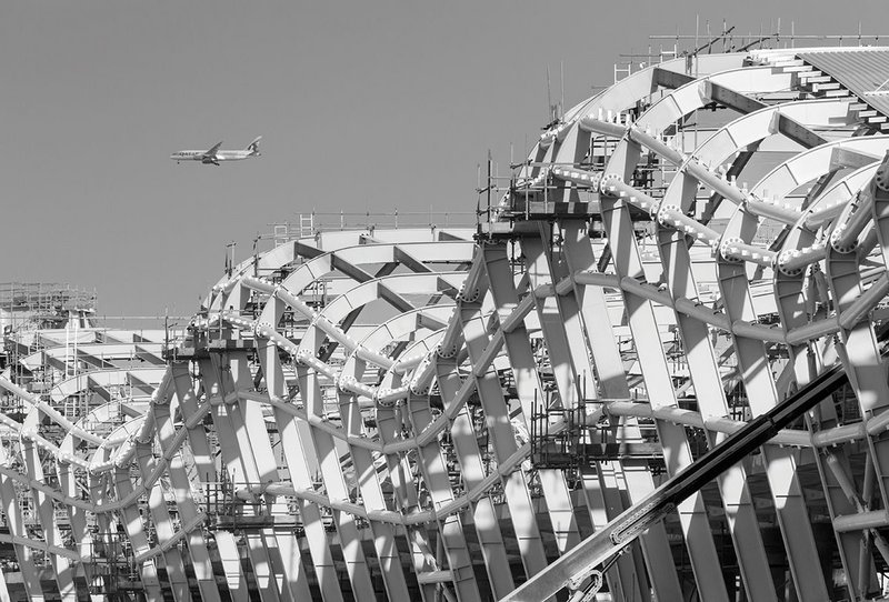 Steel detail showing the complex undulating form of KPF’s processor passenger hub.