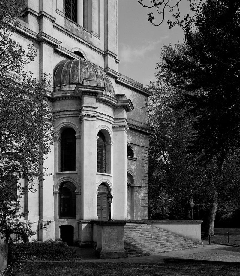 Hélène Binet, St Anne’s, Limehouse, 2012.