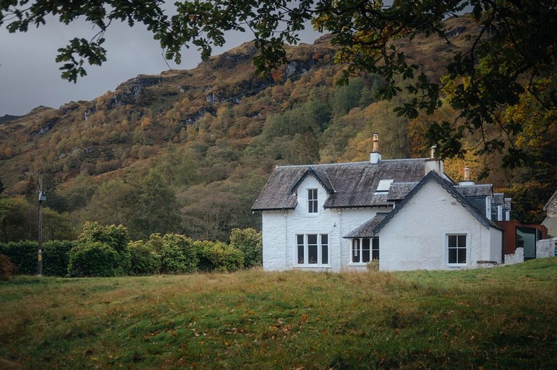 A rear extension connects the house to its rural setting and creates convivial living spaces.