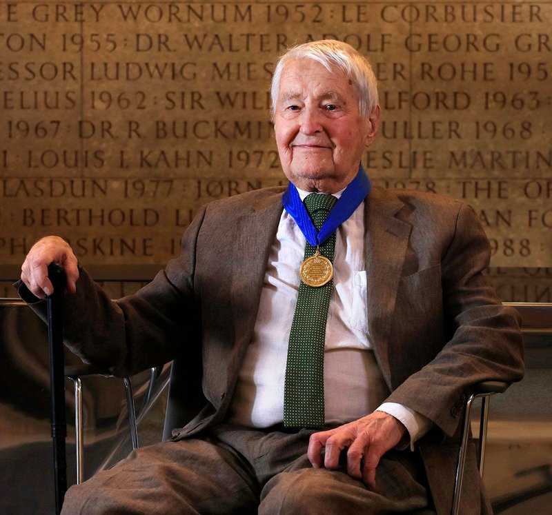 Neave Brown with his Royal Gold Medal.