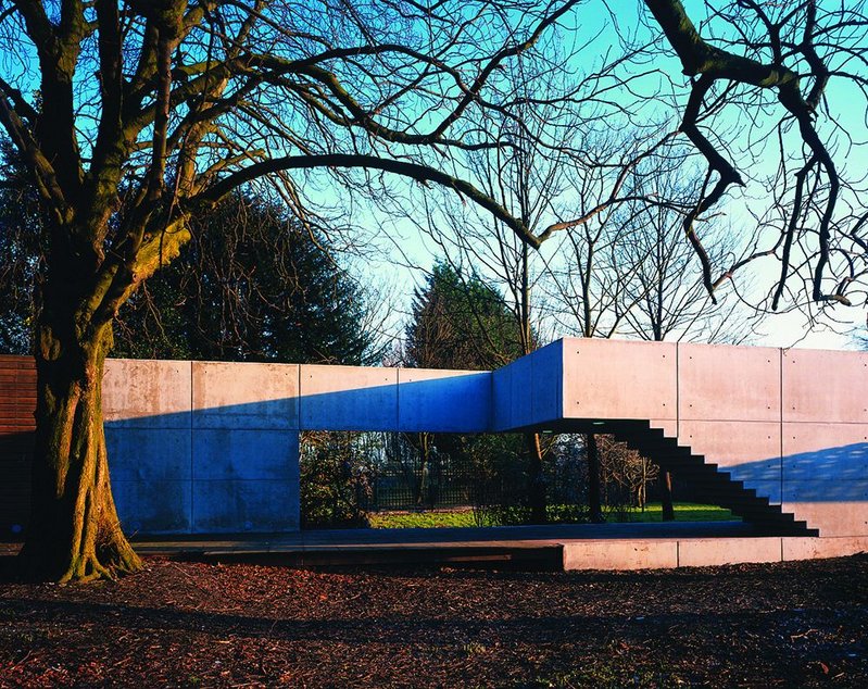 The National Wildflower Centre at Knowsley, Lancashire, 2000.  Taking a line for a walk.