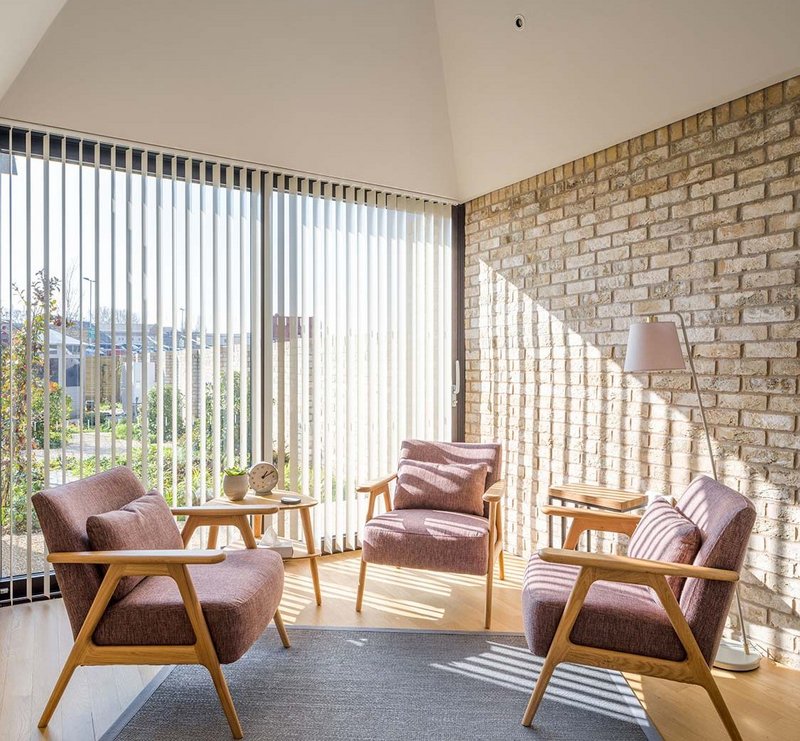 Each counselling room opens to a private garden and is lit by an openable skylight.