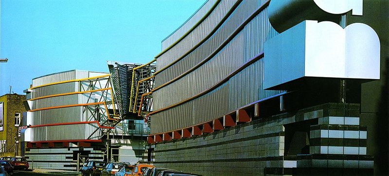 Terry Farrell’s 1983  TV-am building
