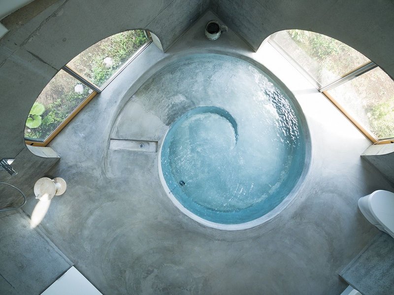 The spiral ramp into the bath means wheelchair users can enjoy the relaxing, healing and regenerating powers of bathing.