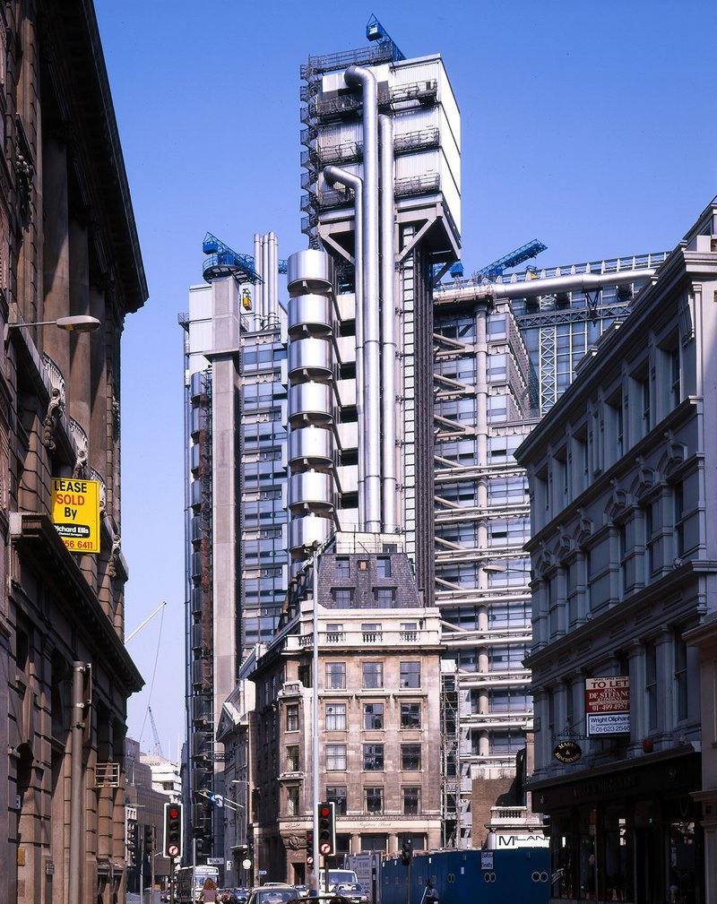 Lloyds Building in the City of London. Images of Lloyds by Alastair Hunter / RIBA Collections