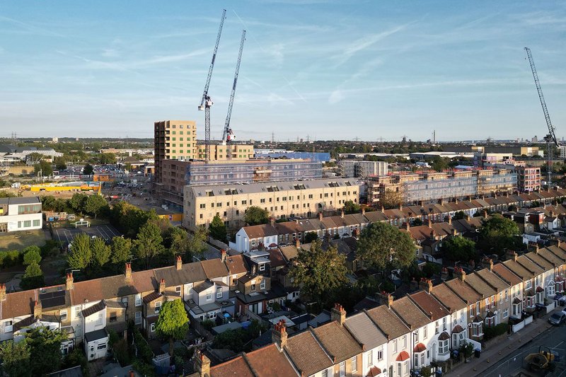 Meridian Water Phase 1A with Brambling House, by Urban Projects Bureau, Hawkins\Brown, HTA and Fisher Cheng.