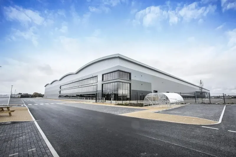 ARC 500 is located on Campbeltown Road, next to ship builder Cammell Laird in Birkenhead.