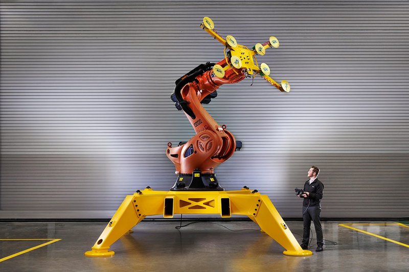 The Manufacturing Technology Centre’s industrial robot assembles offsite building modules.