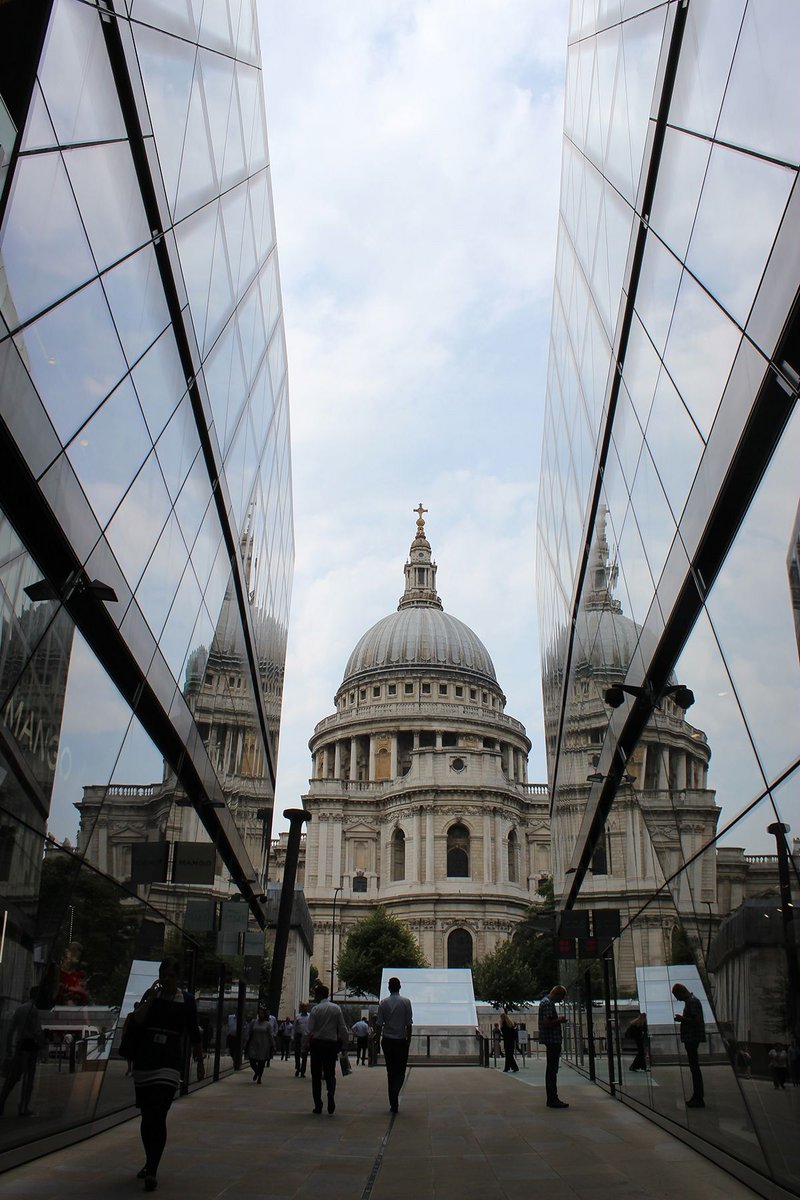 A deep chasm cut through the building opens up new vista of St Paul's Cathedral