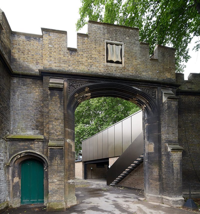 Cladding around air-source heat pumps echoes the nearby Garden Museum.