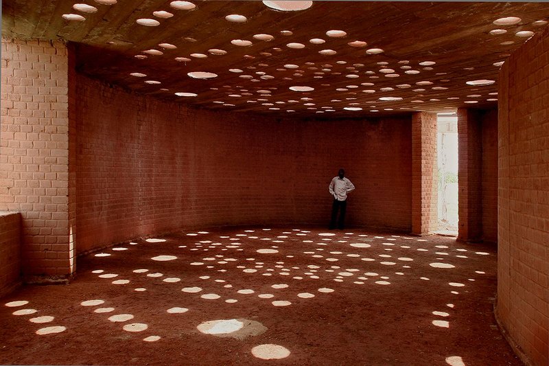 The library at Gando Primary School was completed in a later phase, after the original building won the Aga Khan Award.