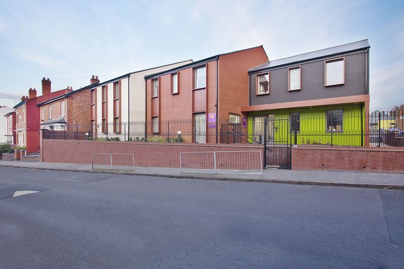 Street view of Dawn House designed by APEC Architects for Anawim.