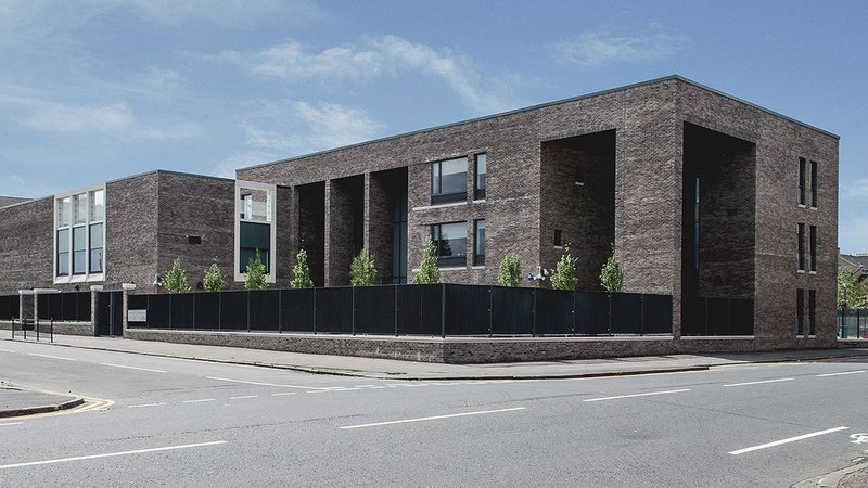 Glendale Primary School and Bunsgoil Ghàidhlig Ghleann Dail, Glasgow City Council.