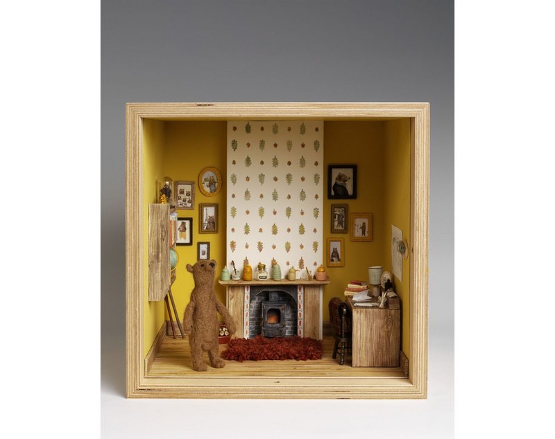 Exhibition of dolls’ houses at the V&A has history thrown in RIBAJ