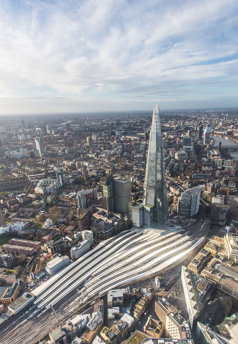 Network Rail is pioneering a way to avoid costly construction disputes on major projects. Pictured here is RIBA Award winning London Bridge Station by Grimshaw. Network Rail