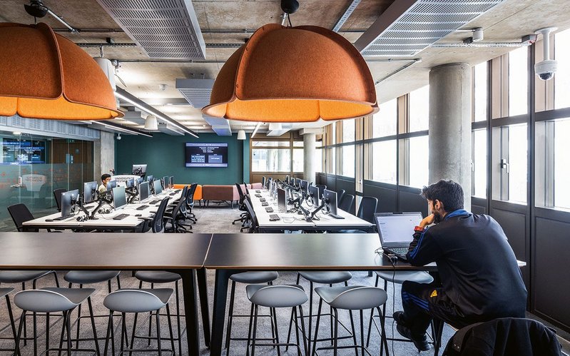 Reimagined tech spaces at Stride Treglown’s University of Westminster refurbishment allow more flexible and diverse working.