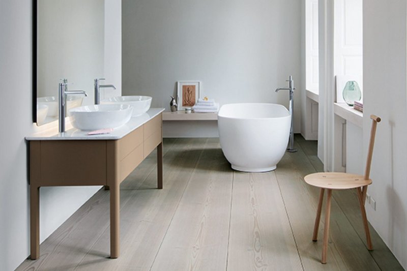 The Cecilie Manz-designed Luv bathroom range by Duravit: Precise forms and fine edges.