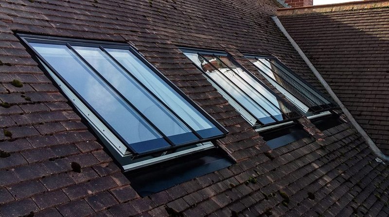 The Velux Heritage conservation rooflight complies with the requirements for historic or listed properties and meets all modern housing standards.