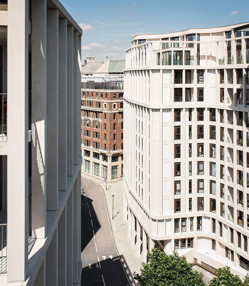 High level relationship - Cleland House viewed from Abell House, looking east. Grid disrupts on top level.