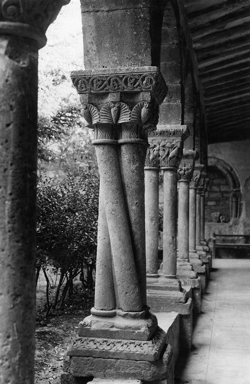 Cloister of San Pedro de la Rua, Estella, Navarra.