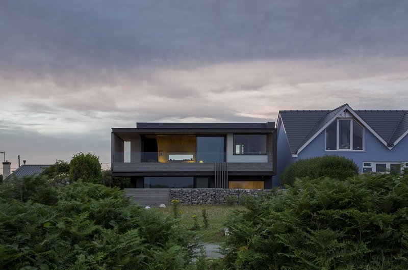 Cliff House, Southgate – Hyde + Hyde Architects. Click on the image