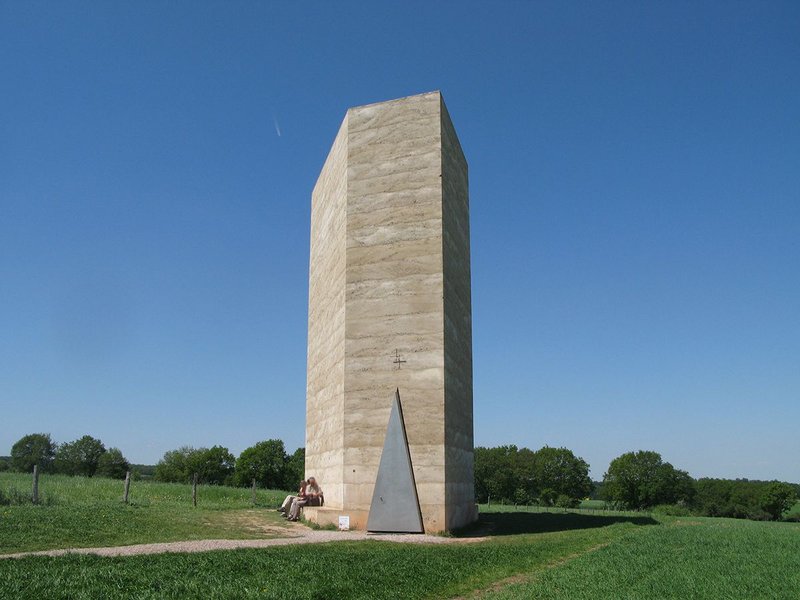 Peter Zumthor: Bruder Klaus Kapelle.